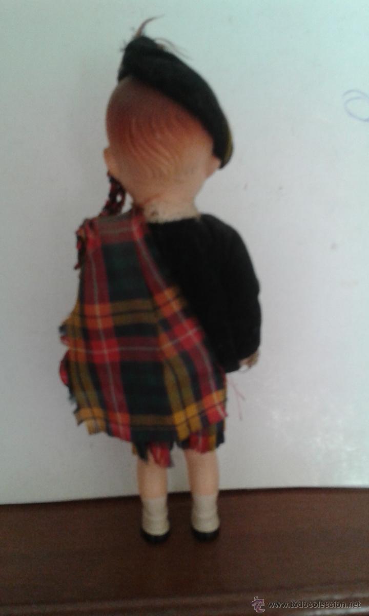Mu&ntilde;ecas modernas: MU&Ntilde;ECO CON TRAJE DE ESCOC&Eacute;S - Foto 3
