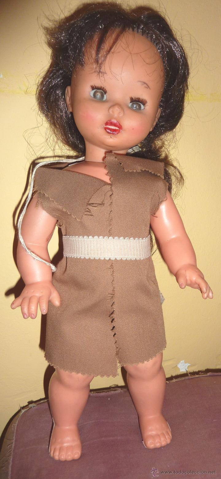 Muñecas Modernas: bonita y antigua muñeca francesa marca clodrey vestida de india polyflex .goma y plastico duro - Foto 1 - 52909183