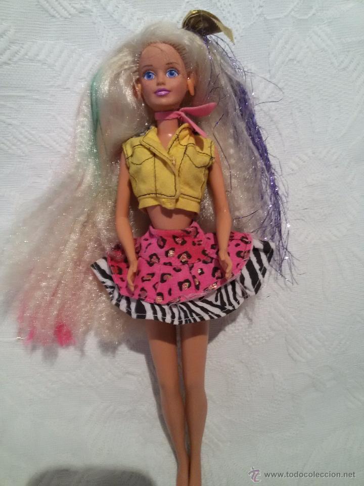 Mu&ntilde;ecas modernas: MU&Ntilde;ECA DE HASBRO-1994-30 CM - Foto 1