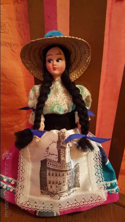 Mu&ntilde;ecas modernas: Mu&ntilde;eca de 20cm con ropa tradicional de florencia - Foto 1