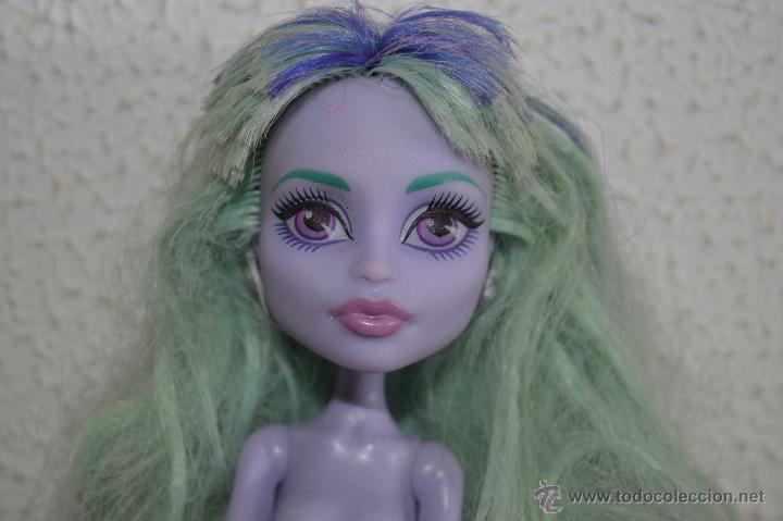 Mu&ntilde;ecas modernas: preciosa mu&ntilde;eca monster high twyla - Foto 1
