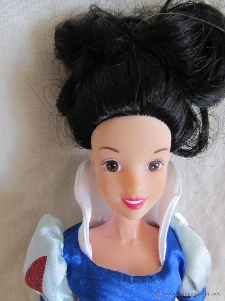 Mu&ntilde;ecas modernas: Blancanieves de Disney Simba Toys - Foto 2