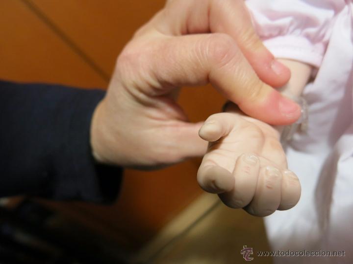 Mu&ntilde;ecas modernas: detalle manita - Foto 12