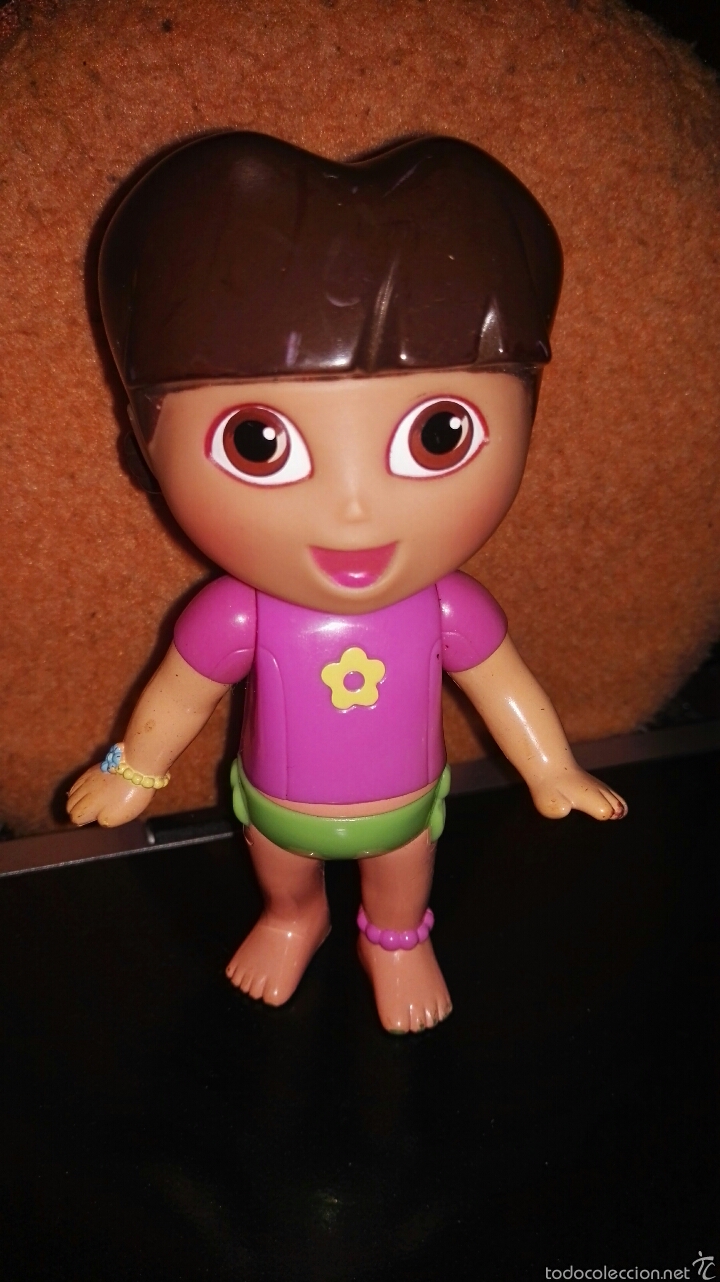 Mu&ntilde;ecas modernas: Dora exploradora. Mattel - Foto 1