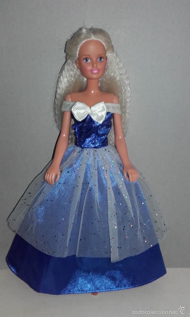 Mu&ntilde;ecas modernas: MU&Ntilde;ECA SINDY CLIMBING DE HASBRO ARTICULADA 1994 - Foto 2