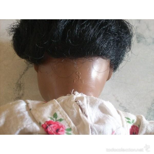 Mu&ntilde;ecas modernas: Mu&ntilde;eca negra, marcada S y un E invertida - Foto 4