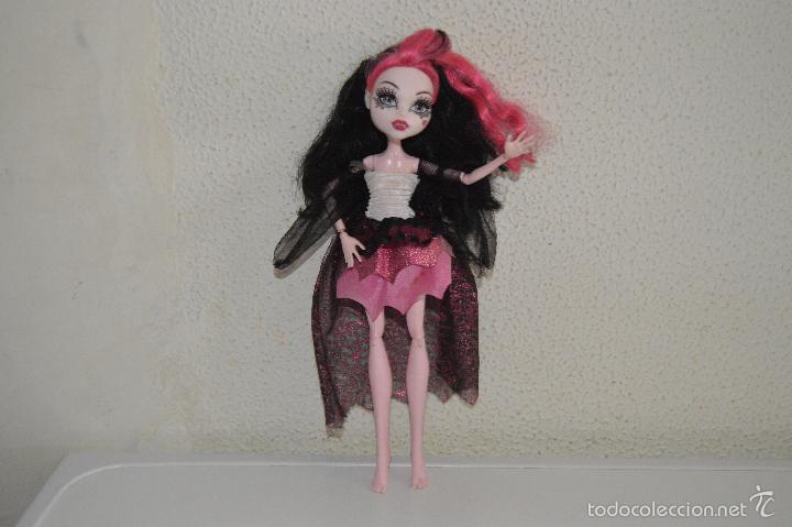 Mu&ntilde;ecas modernas: preciosa mu&ntilde;eca monster high draculaura - Foto 7