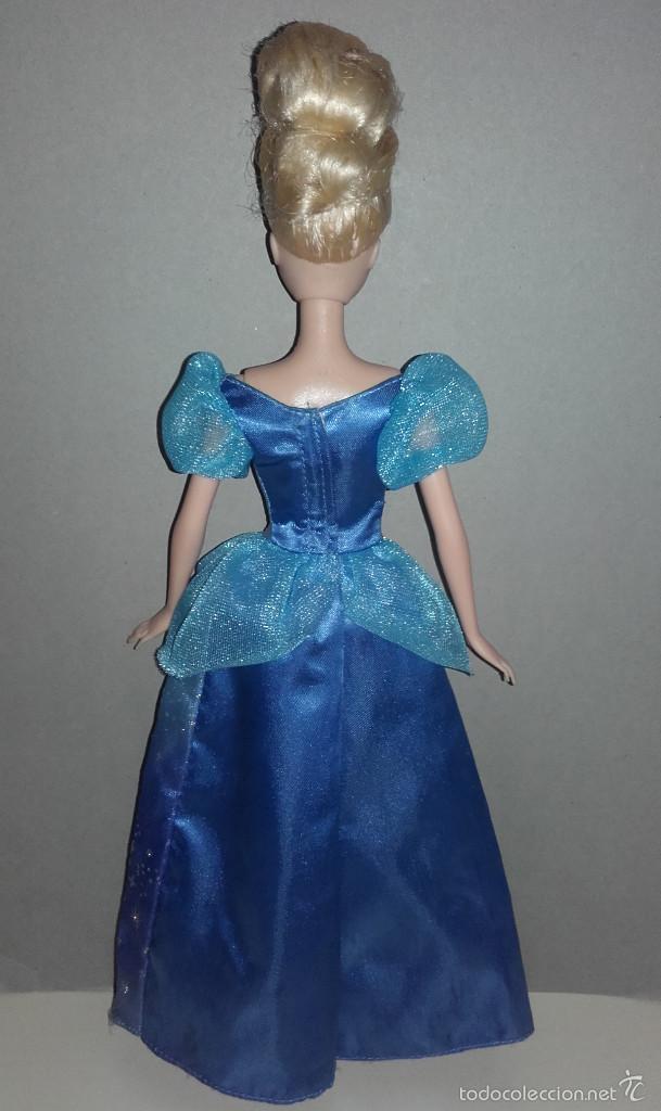 Mu&ntilde;ecas modernas: MU&Ntilde;ECA PRINCESA CENICIENTA DE DISNEY MATTEL - Foto 3