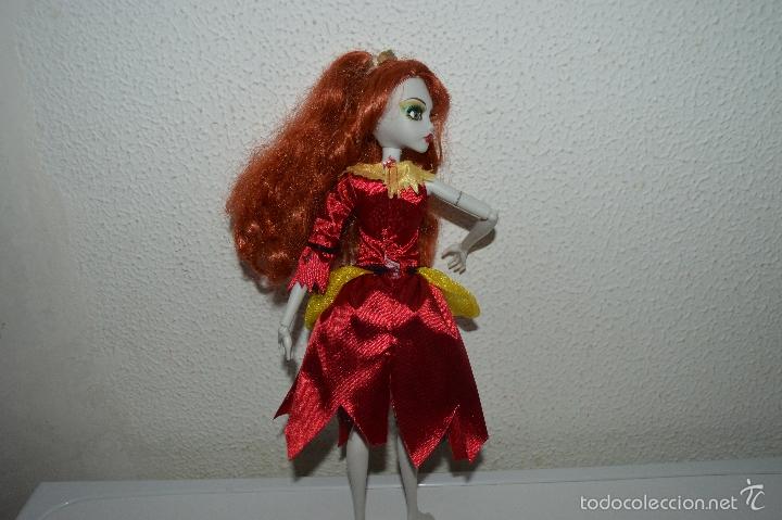 Mu&ntilde;ecas modernas: preciosa mu&ntilde;eca princesa zombie bella - Foto 5