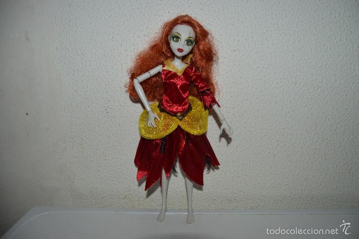 Mu&ntilde;ecas modernas: preciosa mu&ntilde;eca princesa zombie bella - Foto 7