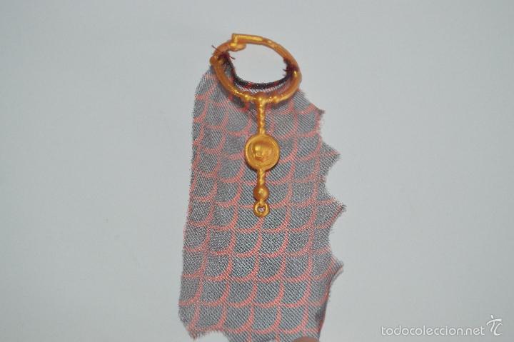 Mu&ntilde;ecas modernas: accesorio de mu&ntilde;eca monster high - Foto 1