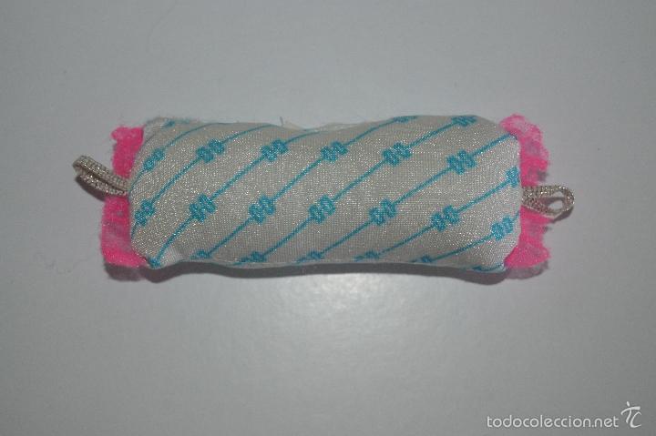 Mu&ntilde;ecas modernas: almohada de mu&ntilde;eca monster high ncb3 - Foto 1