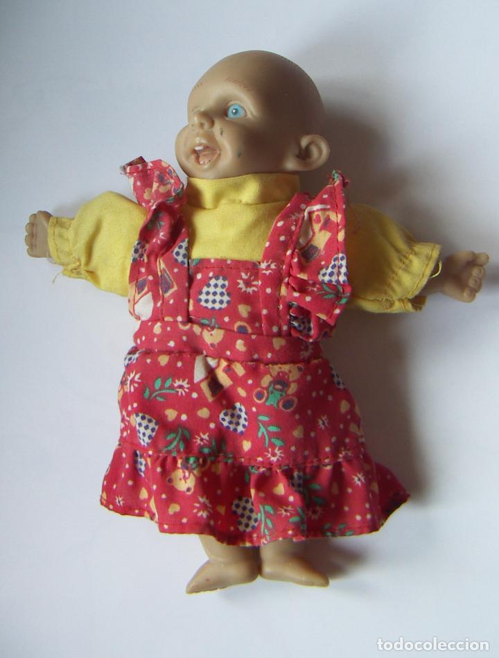 Mu&ntilde;ecas modernas: Mu&ntilde;eca de la marca GLOOBEE - Foto 1