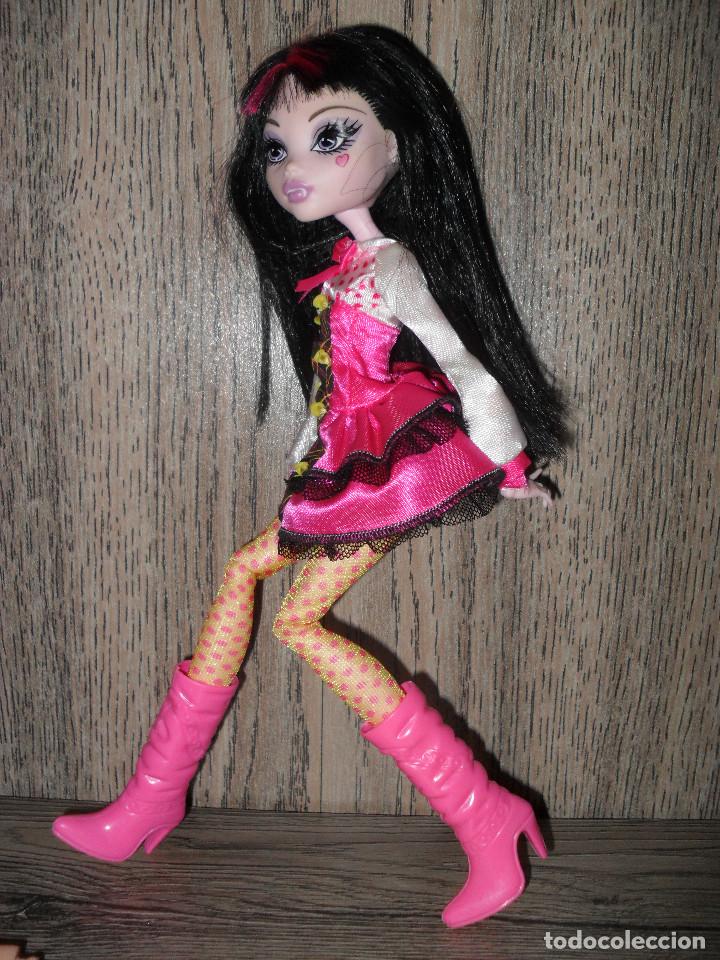 Mu&ntilde;ecas modernas: Par de Botas para Mu&ntilde;eca Monster High - Foto 5