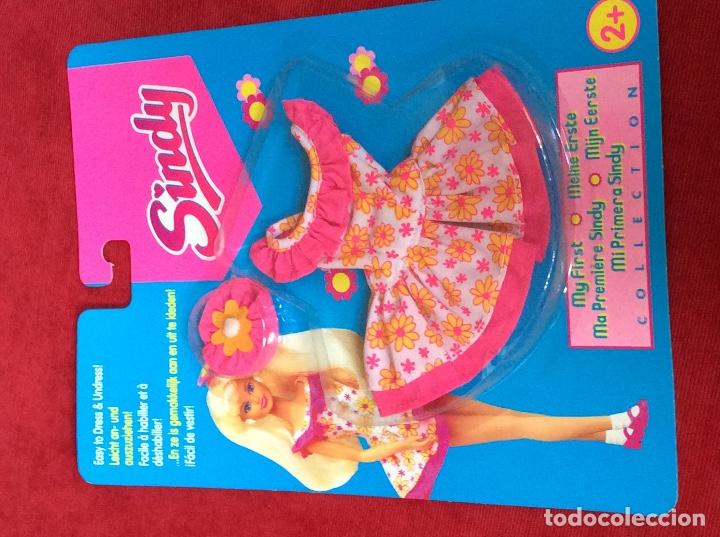 Mu&ntilde;ecas modernas: Vestido Mi Primera Sindy Hasbro 1994 - Foto 2