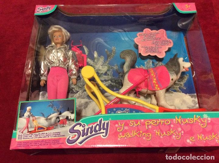 Mu&ntilde;ecas modernas: Sindy y su perro Nusky - Foto 1