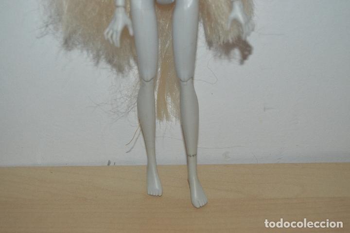 Mu&ntilde;ecas modernas: Preciosa mu&ntilde;eca princesa zombie cenicienta - Foto 4