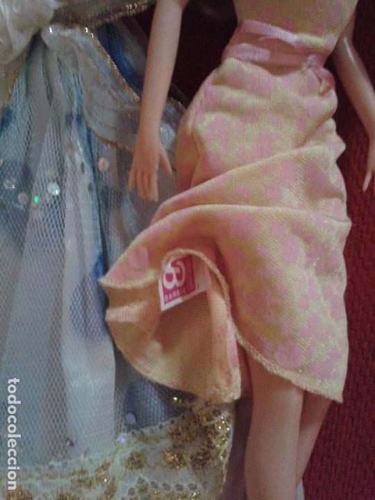 Mu&ntilde;ecas modernas: MU&Ntilde;ECA CON VARIOS VESTIDOS. - Foto 5