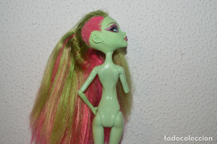 Mu&ntilde;ecas modernas: Mu&ntilde;eca monster high venus cb1 - Foto 6