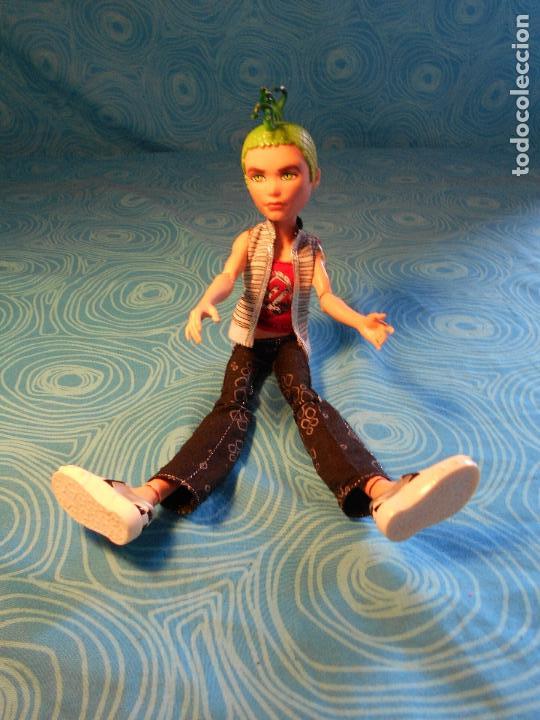 Mu&ntilde;ecas modernas: MU&Ntilde;ECA MONSTER 2008 ( REF 1 ) - Foto 10
