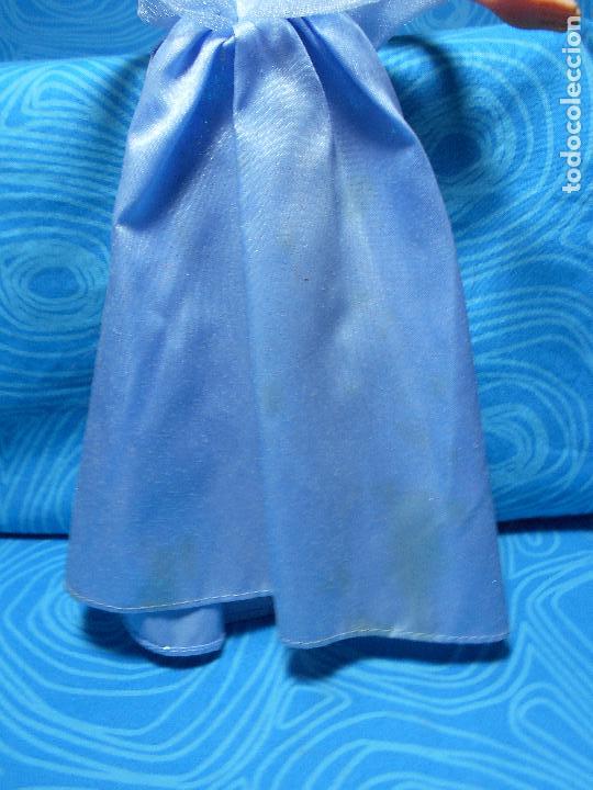 Mu&ntilde;ecas modernas: MU&Ntilde;ECA PRINCESA CENICIENTA DISNEY DE SIMBA MIDE UNOS 30 CM - Foto 4