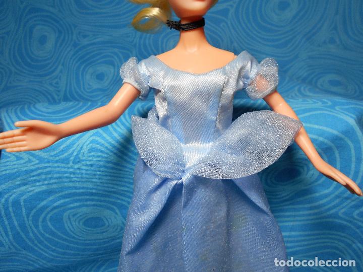 Mu&ntilde;ecas modernas: MU&Ntilde;ECA PRINCESA CENICIENTA DISNEY DE SIMBA MIDE UNOS 30 CM - Foto 5