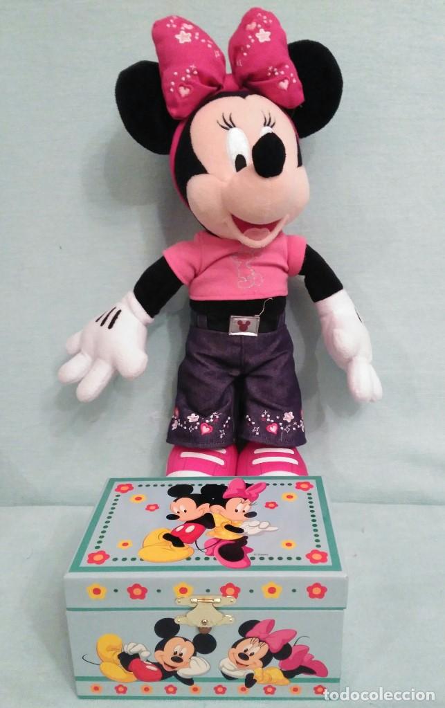 la muñeca minnie