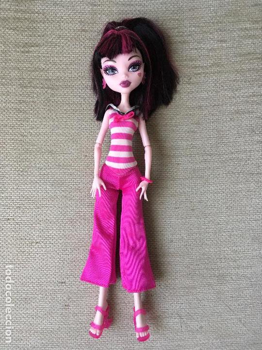 Mu&ntilde;ecas modernas: MU&Ntilde;ECA MONSTER HIGH DRACULAURA - Foto 2