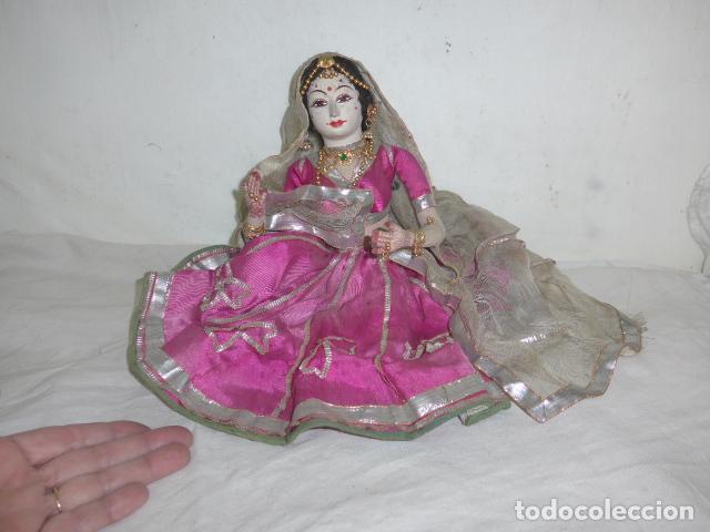 Mu&ntilde;ecas modernas: Antigua mu&ntilde;eca oriental, original - Foto 1