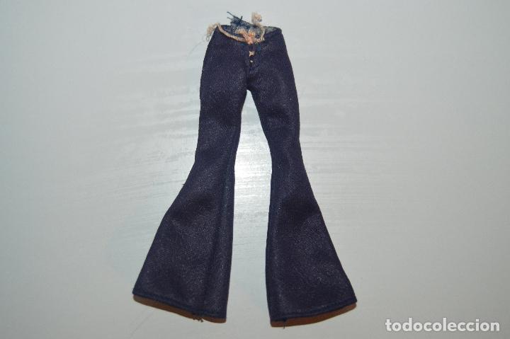 Mu&ntilde;ecas modernas: pantalon de mu&ntilde;eca bratz - Foto 1