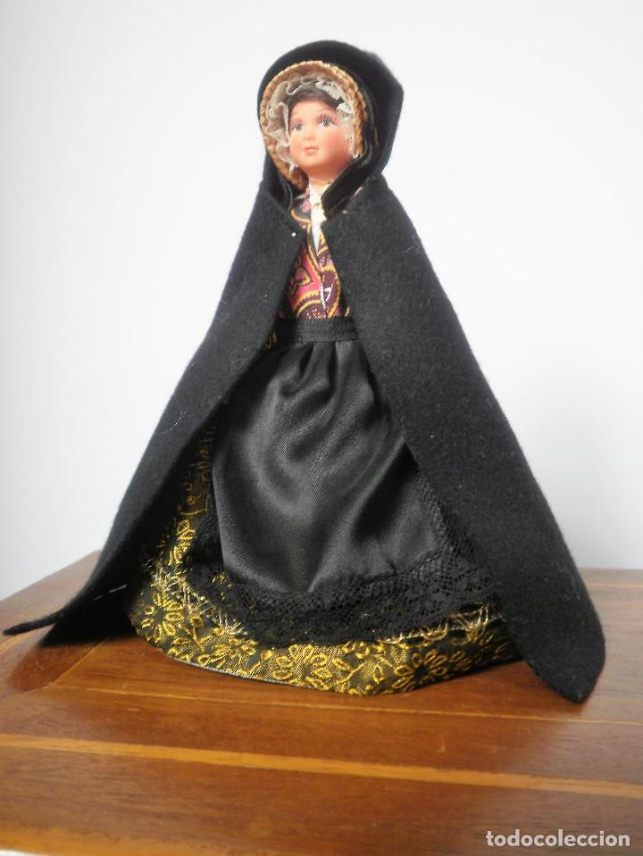 Mu&ntilde;ecas modernas: Mu&ntilde;eca - Foto 2