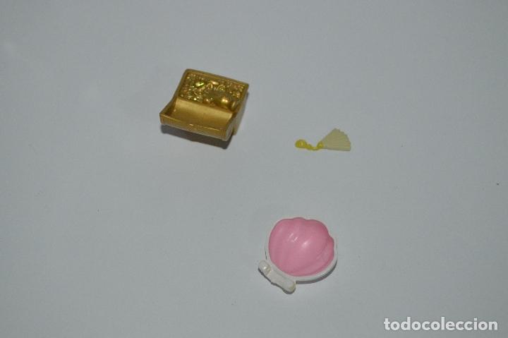 Mu&ntilde;ecas modernas: Lote accesorios pocket Disney store - Foto 2
