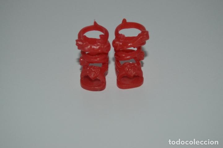 Mu&ntilde;ecas modernas: Zapatos de mu&ntilde;eca shelly - Foto 3