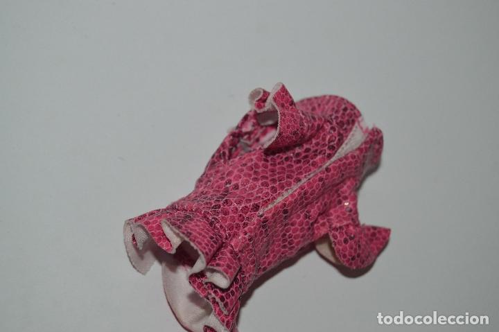Mu&ntilde;ecas modernas: Chaqueta de mu&ntilde;eca Monster high - Foto 3