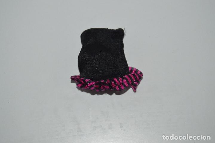 Mu&ntilde;ecas modernas: Falda de mu&ntilde;eca monster high - Foto 1
