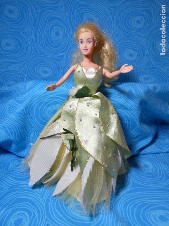 Mu&ntilde;ecas modernas: MU&Ntilde;ECA CAMPANILLA DE DISNEY - Foto 1