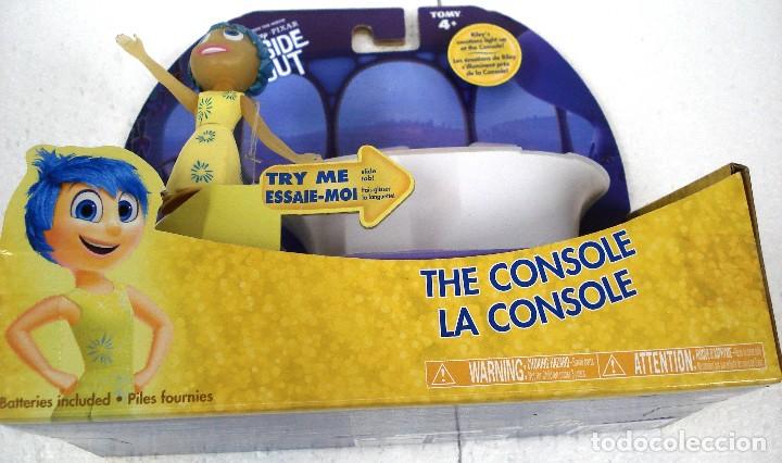 Mu&ntilde;ecas modernas: DISNEY PIXAR: INSIDE OUT. LA CONSOLE. &iexcl;&iexcl;Nueva!! ORIGINAL Y SIN ABRIR. - Foto 4