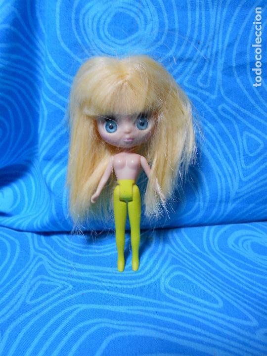 Mu&ntilde;ecas modernas: MINI MU&Ntilde;ECA BLYTHE LITTLES PET SHOP - Foto 2