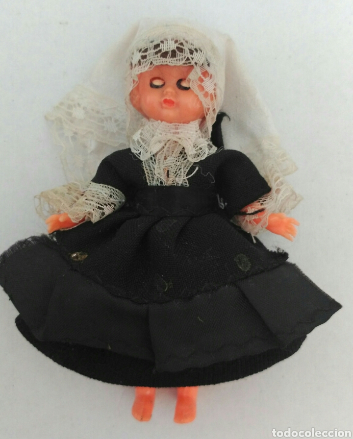 Mu&ntilde;ecas modernas: PRECIOSA MU&Ntilde;ECA DE CELULOIDE. OJOS MOVIBLES - Foto 2