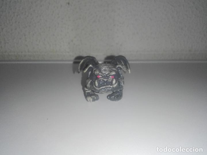 Mu&ntilde;ecas modernas: Mascota de mu&ntilde;eco monster high - Foto 1