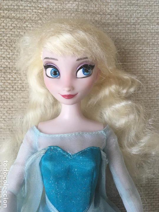 Featured image of post Princesas De Disney Modernas Elsa Seleccion la invitaci n de la princesa que m s invitaciones de cumplea os de todas las princesas de disney