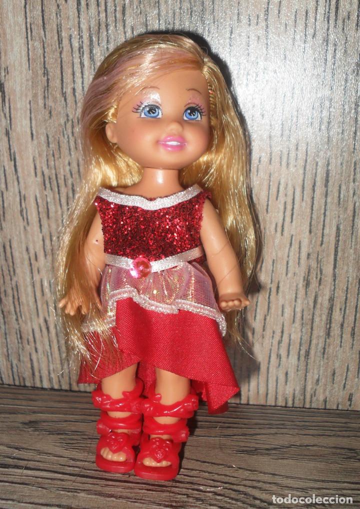Mu&ntilde;ecas modernas: MU&Ntilde;ECA SHELLY DE BARBIE MATTEL - Foto 1