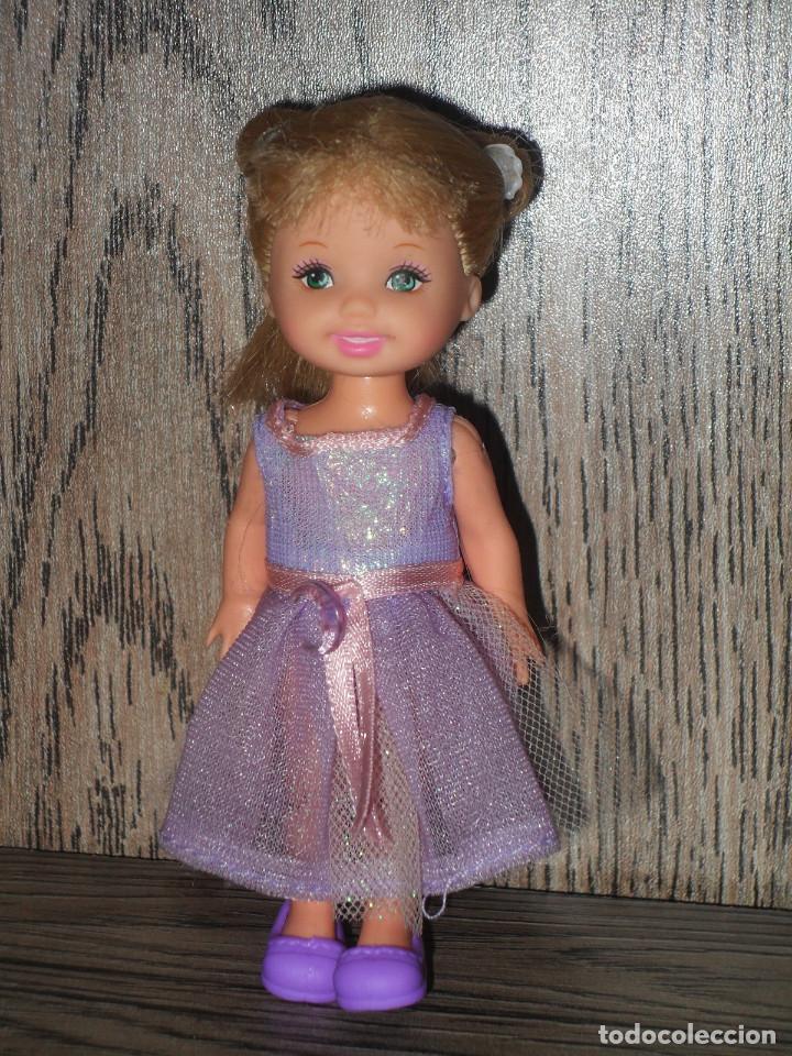 Mu&ntilde;ecas modernas: MU&Ntilde;ECA SHELLY DE BARBIE MATTEL - Foto 1