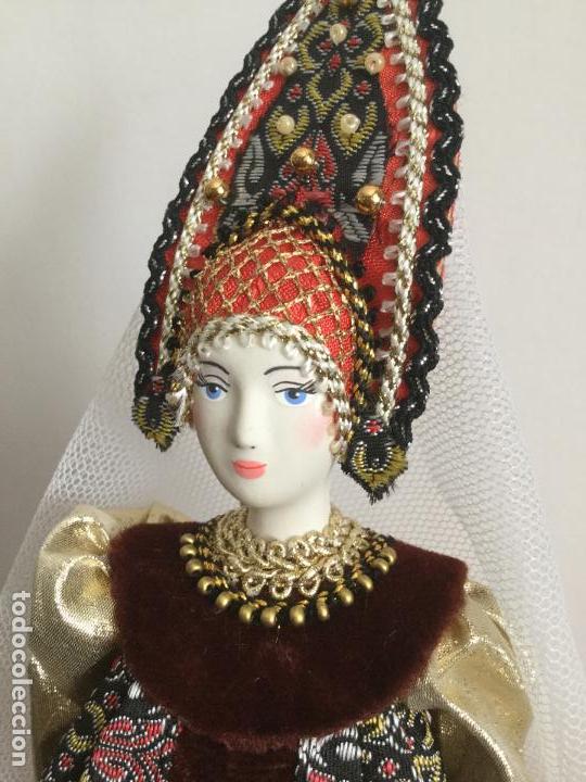 Mu&ntilde;ecas modernas: PRECIOSA MU&Ntilde;ECA RUSA DE PORCELANA DE BISCUIT - Foto 1