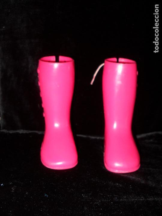 Mu&ntilde;ecas modernas: Botas para Mu&ntilde;eca Nancy - Foto 1