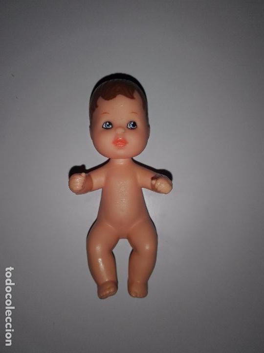 Mu&ntilde;ecas modernas: mu&ntilde;eca bebe de Barbie ubc - Foto 1