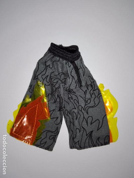 Mu&ntilde;ecas modernas: Ba&ntilde;ador de mu&ntilde;eco monster high - Foto 1