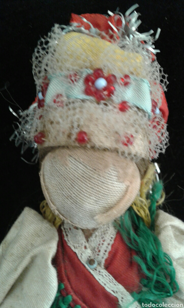 Mu&ntilde;ecas modernas: Curiosa y antigua mu&ntilde;eca sin rostro - Foto 2