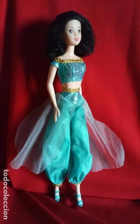 Mu&ntilde;ecas modernas: Preciosa mu&ntilde;eca princesa Blancanieves de Disney de Simba - Foto 9