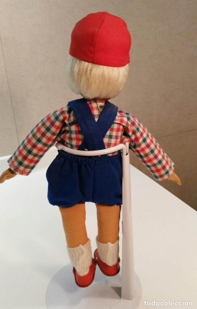 Mu&ntilde;ecas modernas: Mu&ntilde;eco Alem&aacute;n en madera - Foto 2